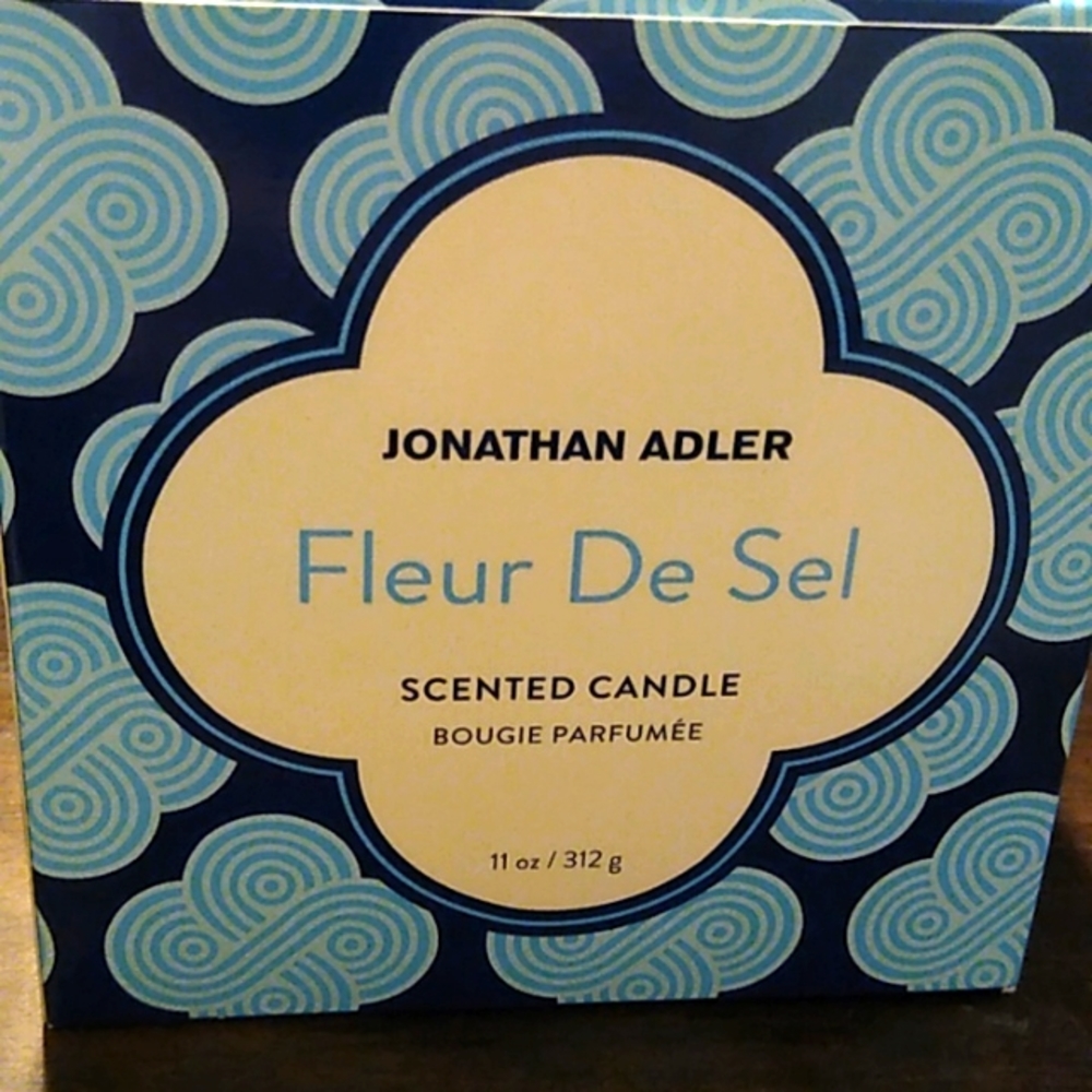 Nib Johnathan Adler Fleur De SEL scented candle